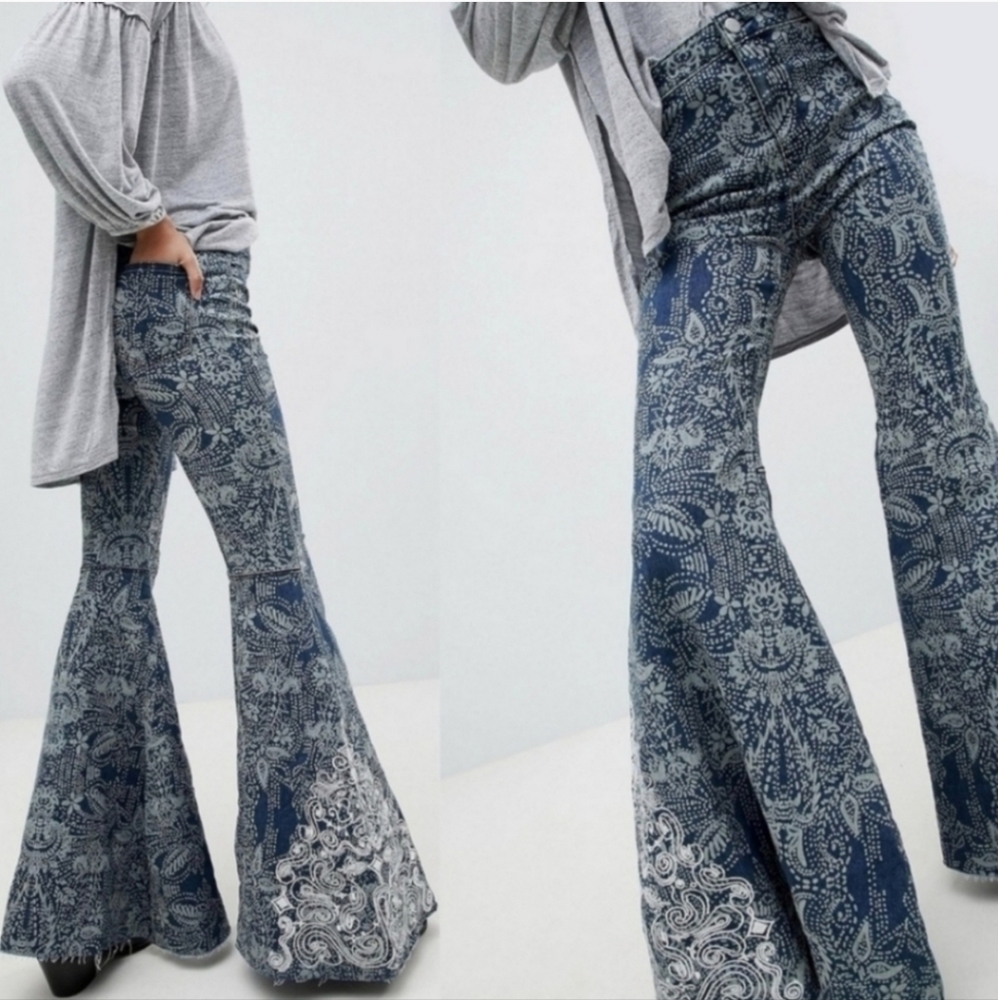 Free People Jeans Flares 27 Bell Bottoms Floating Dot Embroidered Discharge Rare